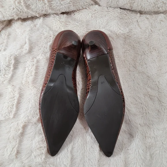 Talbots Women's Size 5B Crocodile Print Brown Leather Kitten Heal Shoe - Picture 4 of 5